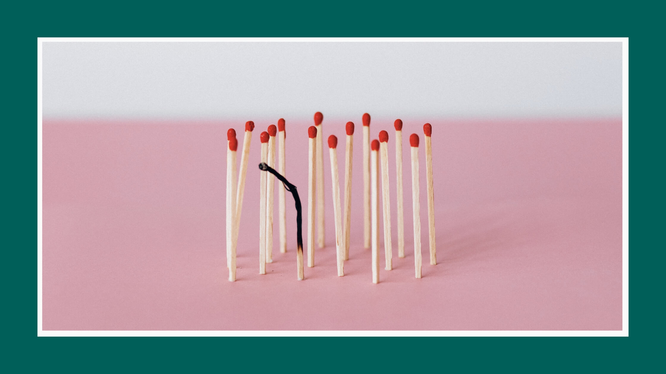 Czym jest wypalenie zawodowe. Objawy, przyczyny i profilaktyka_TherapyHubOnline_01